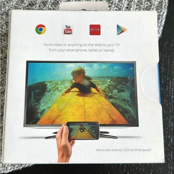 Chromecast - Streaming Media Adapter - Picture 2 of 4